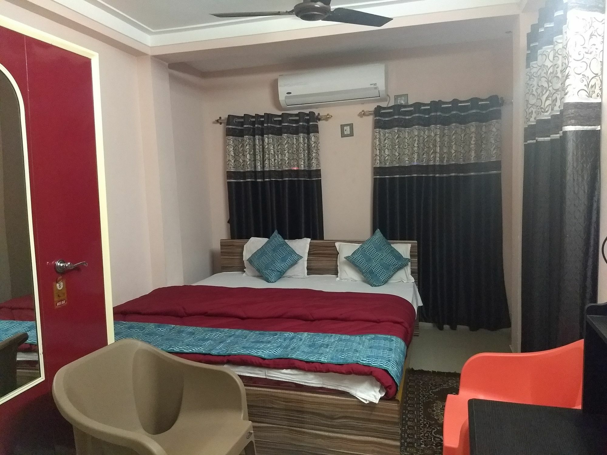 Hotel Royale 加尔各答 外观 照片